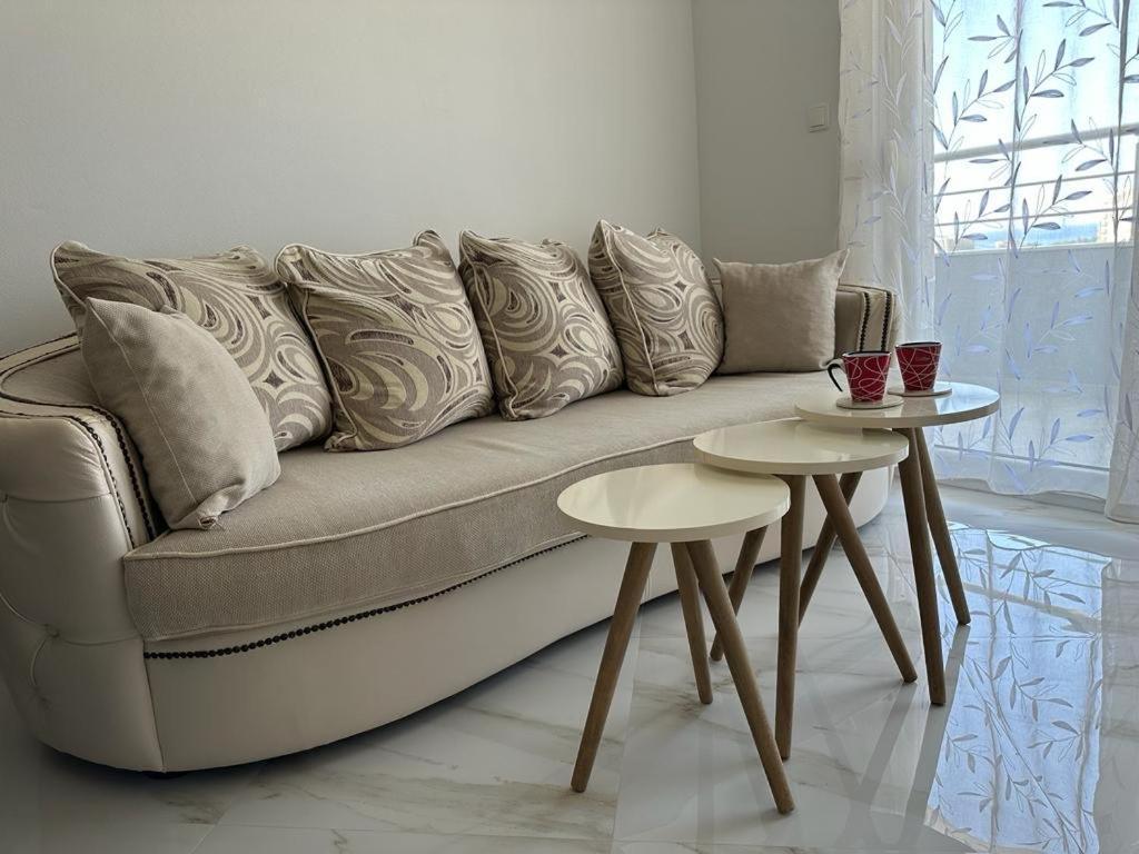 Villa Holiday Apartments Bar Zewnętrze zdjęcie