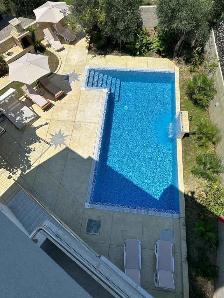 Villa Holiday Apartments Bar Zewnętrze zdjęcie