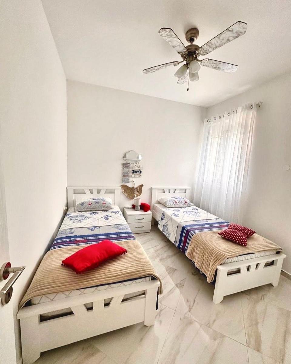 Villa Holiday Apartments Bar Zewnętrze zdjęcie